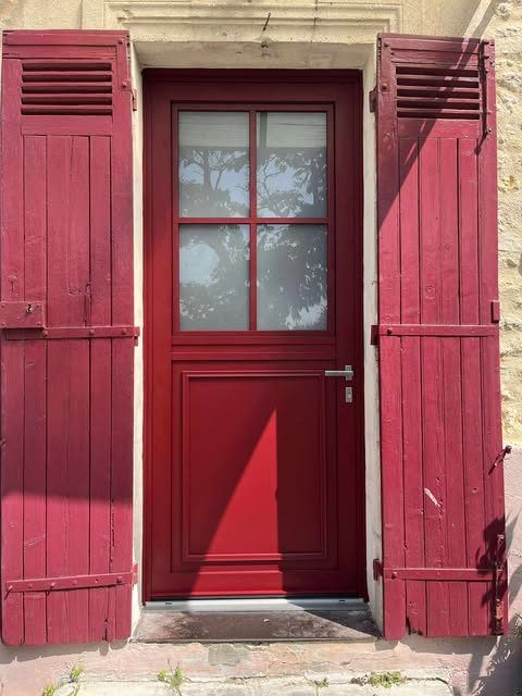 Porte d’entrée MéO modèle Phèdre, rouge — Saint-Palais-sur-Mer